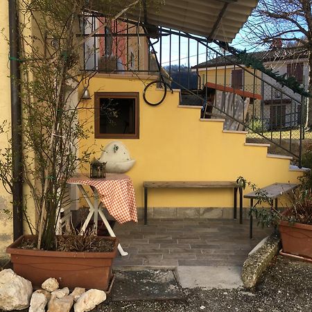 Ca' Rosina. Una Casetta Nel Bosco. Ferrara di Monte Baldo Exterior foto